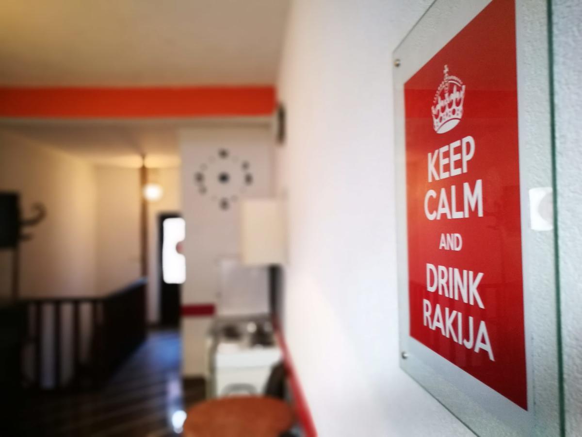 Balkaneros Hostel Mostar Esterno foto