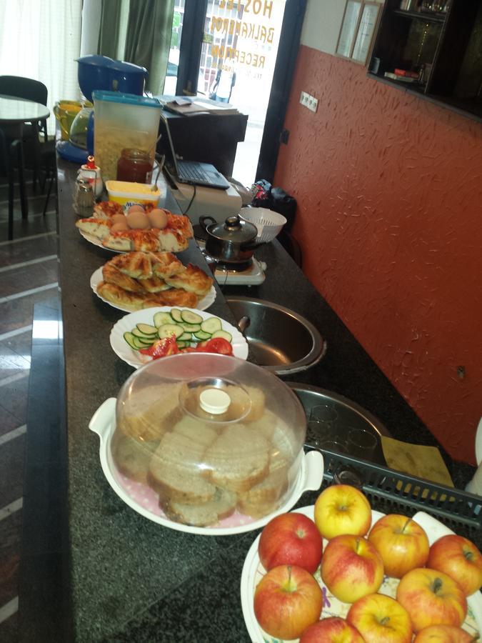 Balkaneros Hostel Mostar Esterno foto