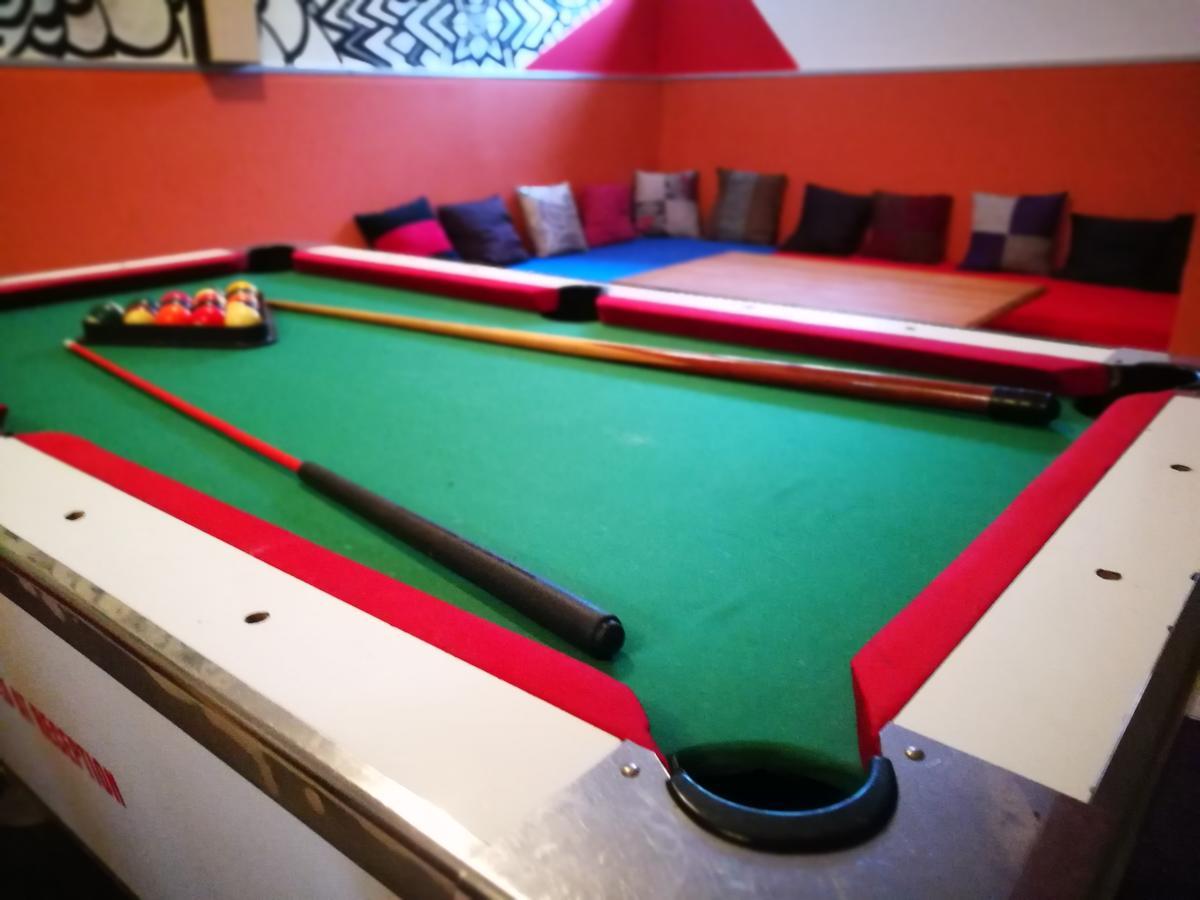 Balkaneros Hostel Mostar Esterno foto