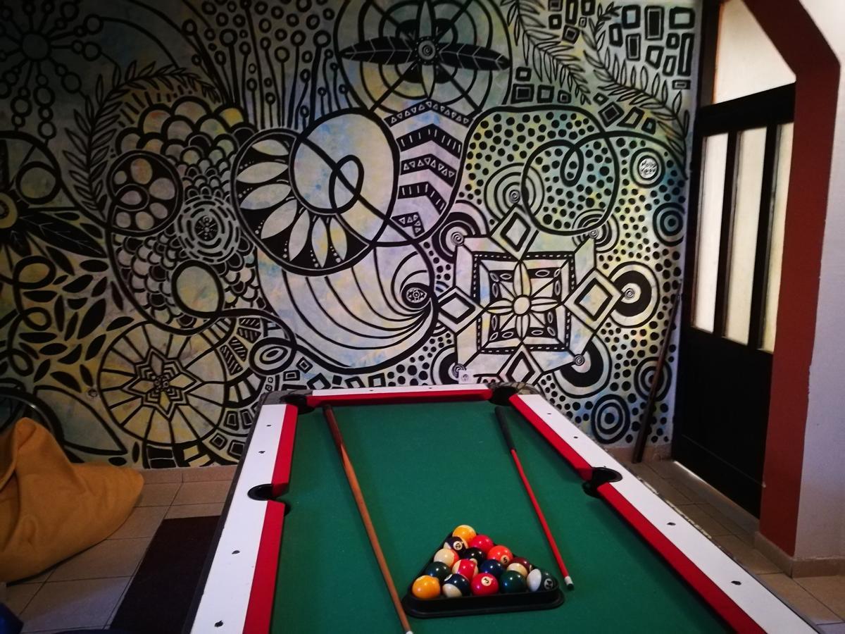 Balkaneros Hostel Mostar Esterno foto