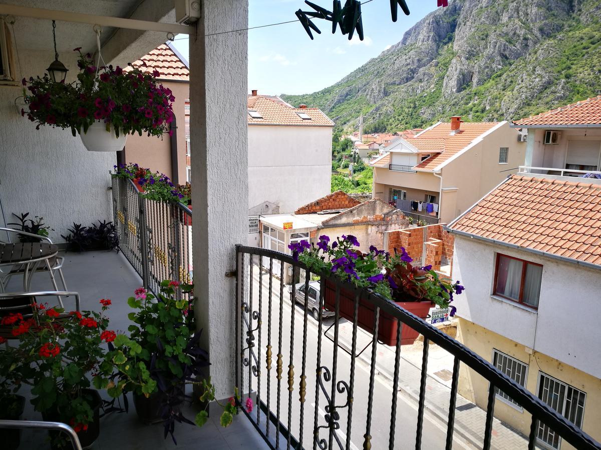 Balkaneros Hostel Mostar Esterno foto