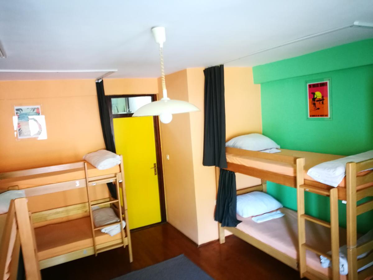 Balkaneros Hostel Mostar Esterno foto