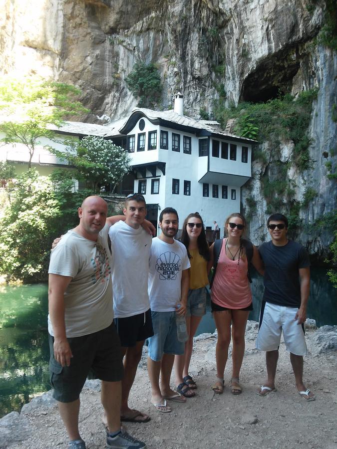 Balkaneros Hostel Mostar Esterno foto